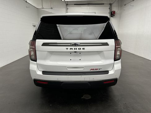 Used 2022 Chevrolet Tahoe RST w/ Luxury Package AWD/4WD image 9