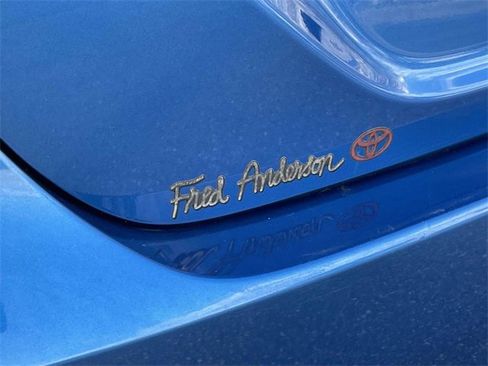 Used 2019 Toyota Camry XSE image 11