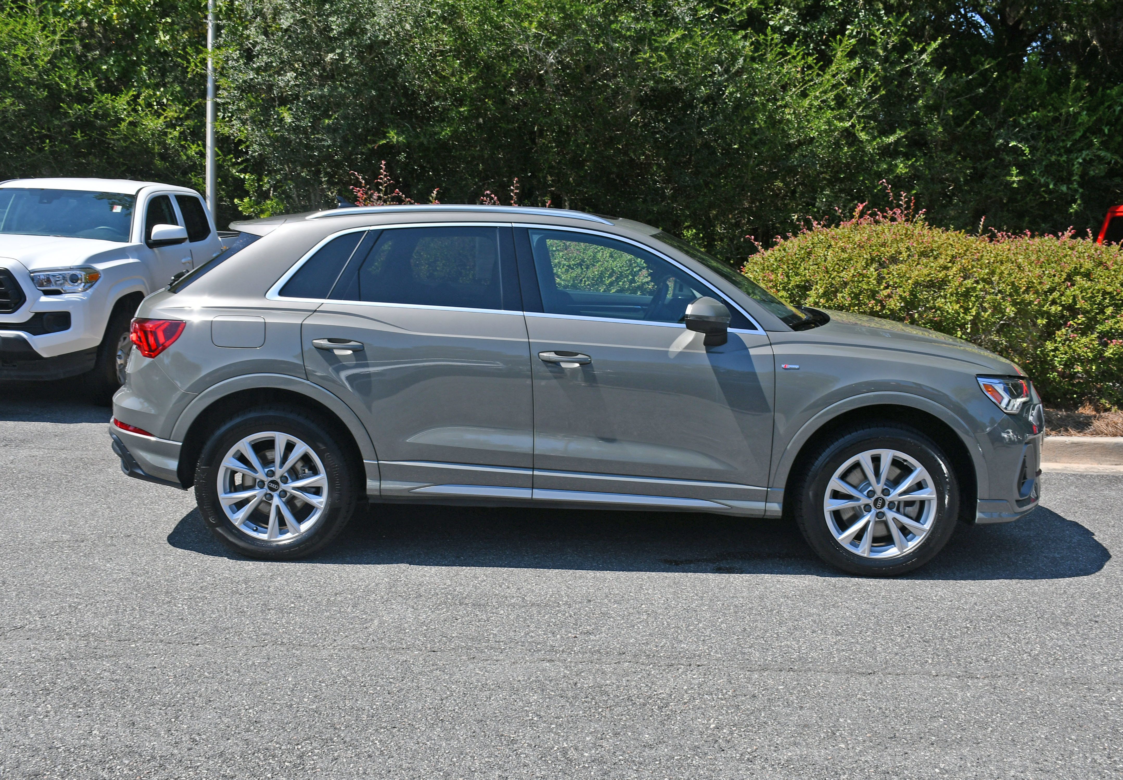 Used 2022 Audi Q3 2.0T Premium Plus AWD/4WD image 5