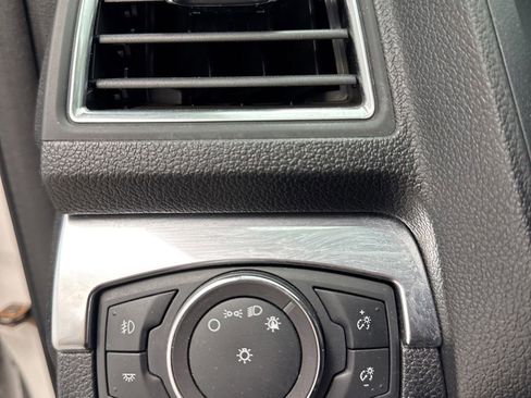 Used 2019 Ford Explorer Sport w/ Equipment Group 401A AWD/4WD image 11