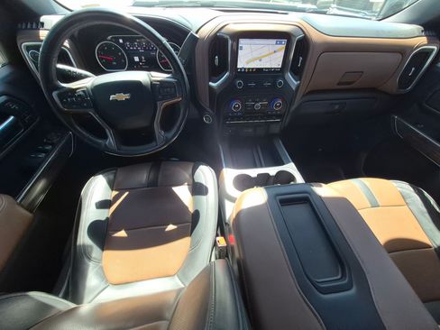Used 2022 Chevrolet Silverado 3500 High Country w/ Safety Package II AWD/4WD image 25