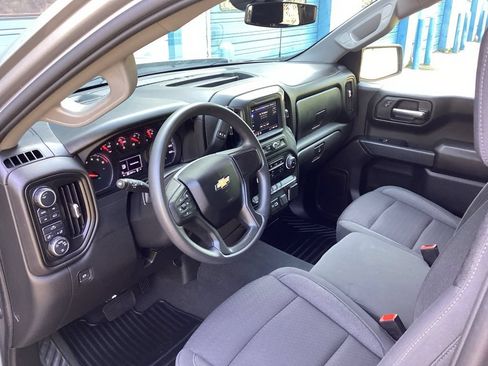 Used 2023 Chevrolet Silverado 1500 Custom AWD/4WD image 37