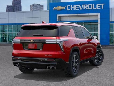 New 2026 Chevrolet Traverse High Country FWD image 4