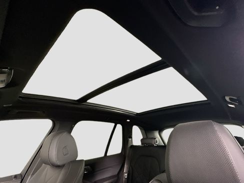 New 2026 BMW X5 xDrive40i w/ Parking Assistance Package image 22