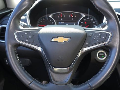 Used 2019 Chevrolet Equinox LT image 23