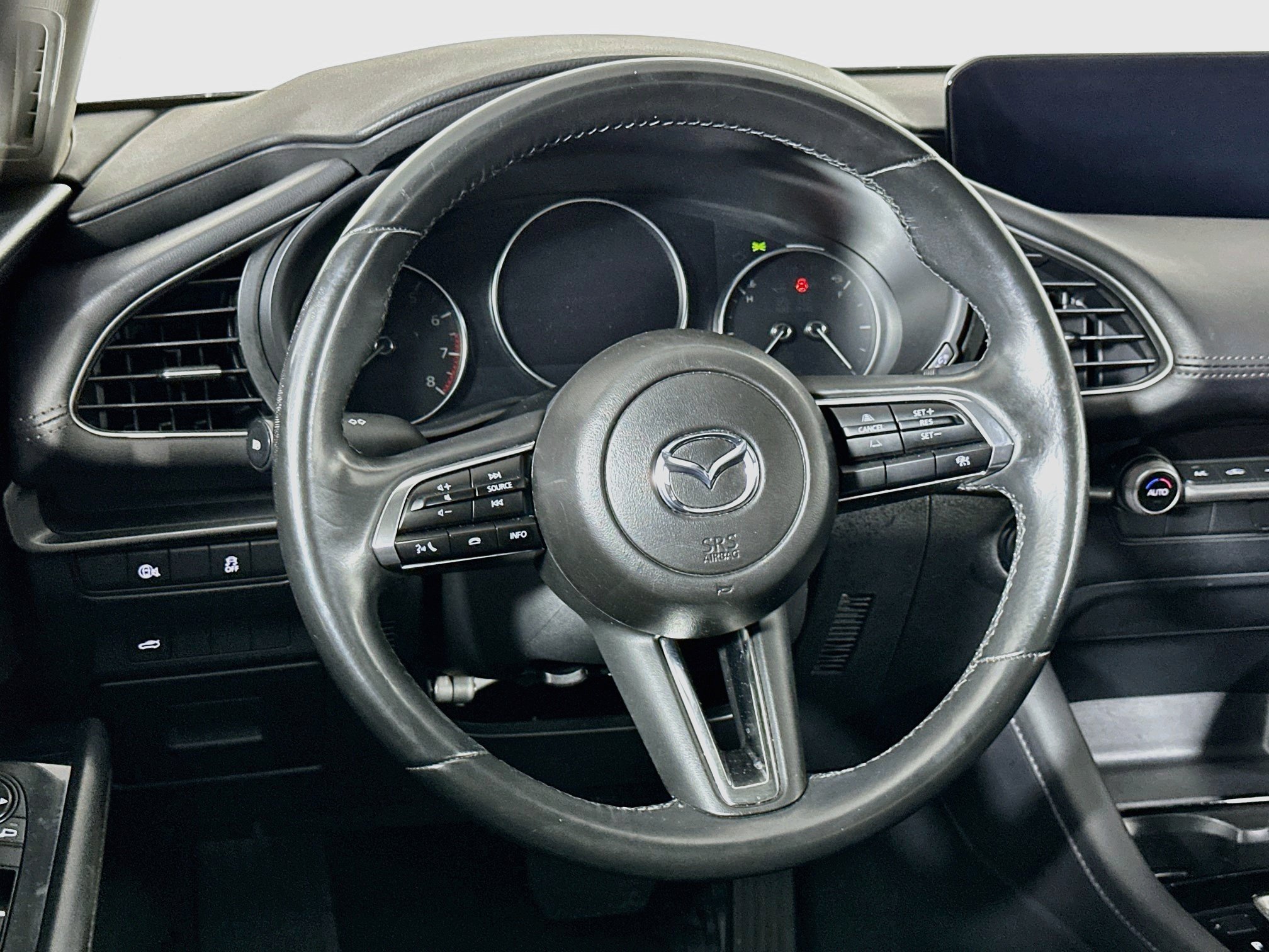 Used 2024 MAZDA MAZDA3 s FWD image 18