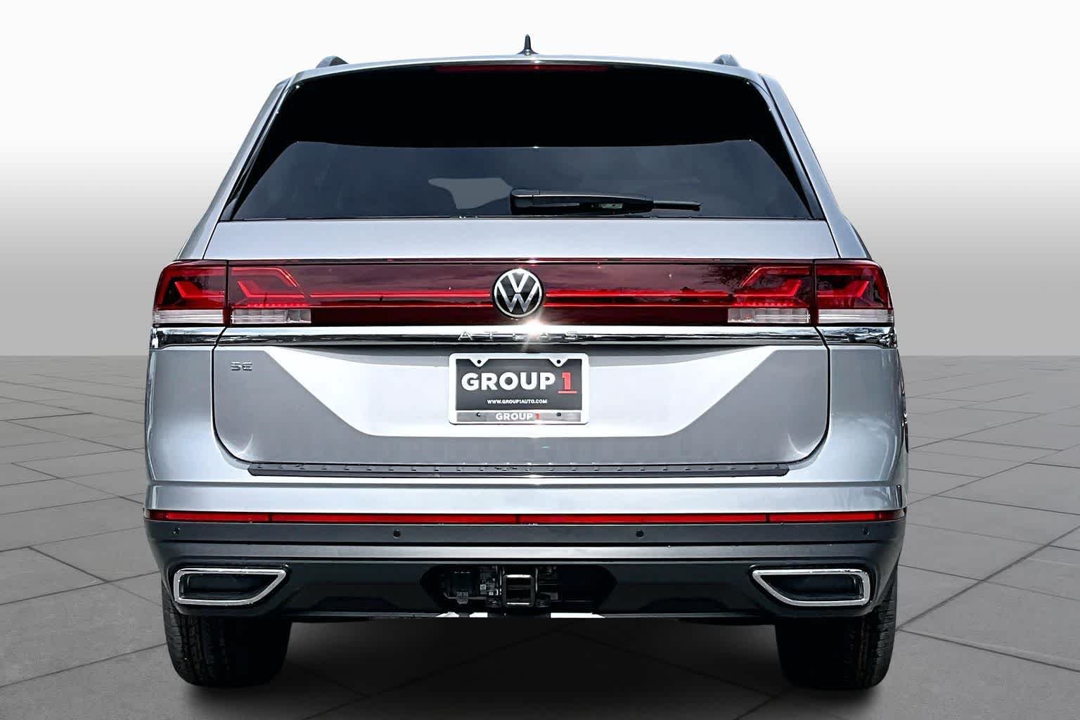 New 2026 Volkswagen Atlas SE FWD image 4