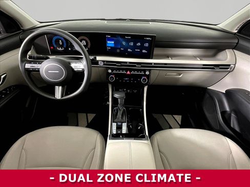Used 2025 Hyundai Tucson SEL AWD/4WD image 7