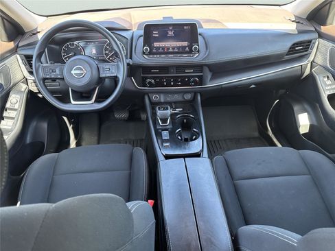 Used 2023 Nissan Rogue S FWD image 13