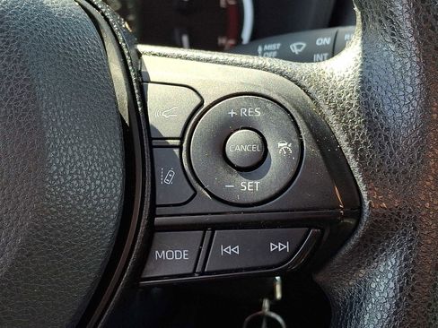 Used 2023 Toyota RAV4 LE image 19