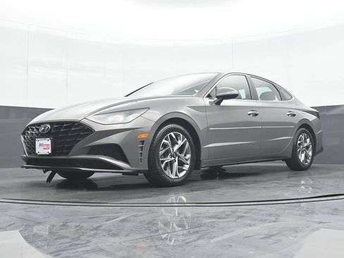 Used 2022 Hyundai Sonata SEL w/ Convenience Package FWD image 25