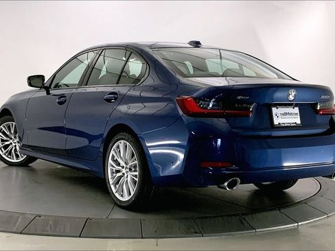 Used 2023 BMW 330i xDrive Sedan w/ Premium Package AWD/4WD image 10