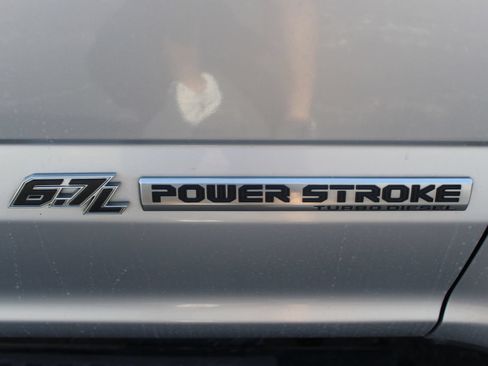 Used 2019 Ford F250 XLT AWD/4WD image 10