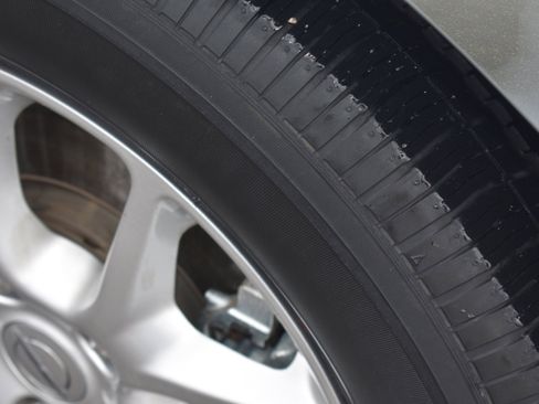 Used 2023 Chrysler Pacifica Touring-L FWD image 12