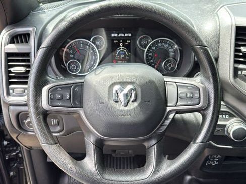 Used 2024 RAM 2500 Tradesman w/ Chrome Appearance Group AWD/4WD image 14