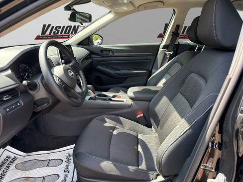 New 2025 Nissan Altima 2.5 S image 9