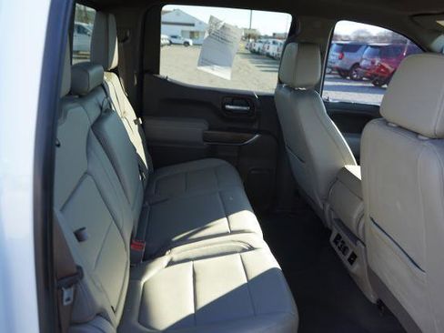 Used 2021 Chevrolet Silverado 1500 LT image 23