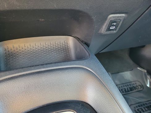 Used 2024 Toyota Corolla LE image 25