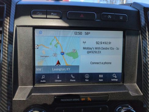 Used 2020 Ford F150 Lariat image 19