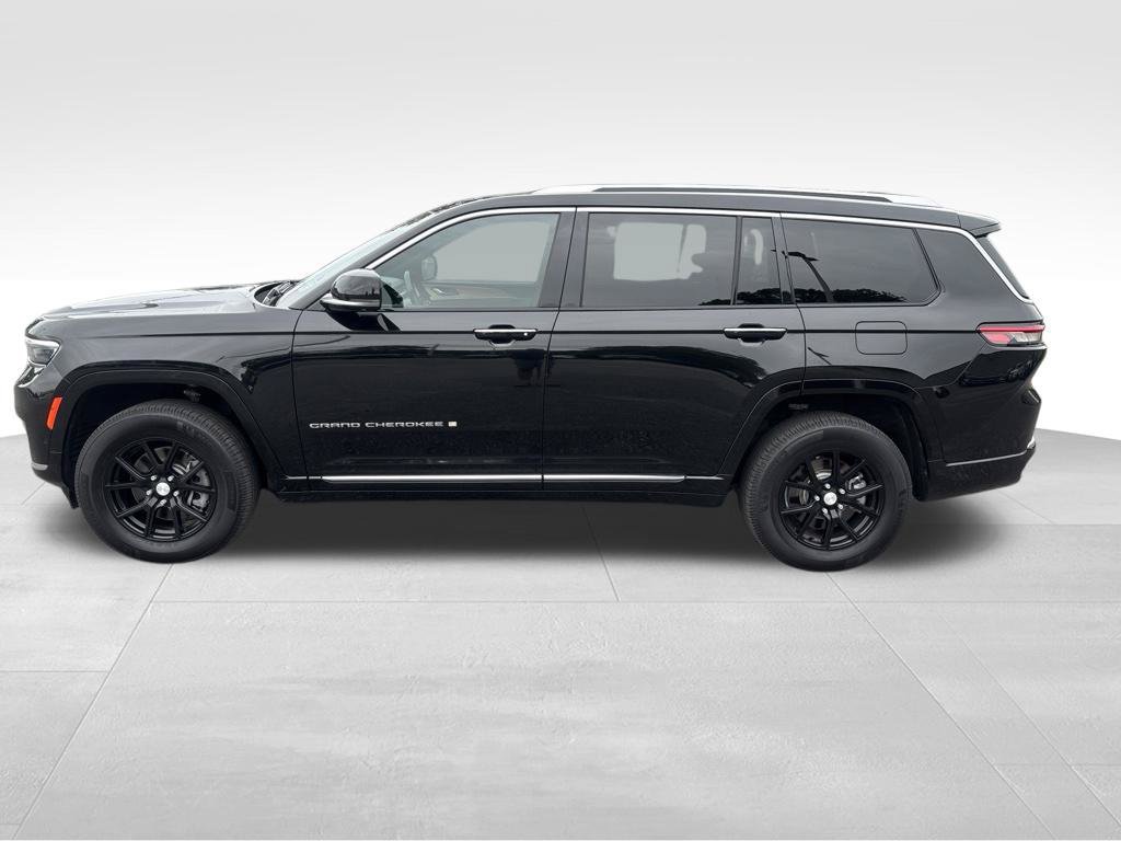 Used 2021 Jeep Grand Cherokee L Summit AWD/4WD image 2