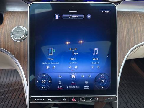 Used 2023 Mercedes-Benz C 300 4MATIC Sedan image 23