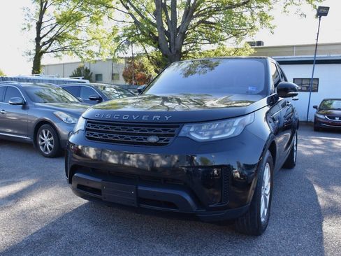 Used 2019 Land Rover Discovery SE AWD/4WD image 8