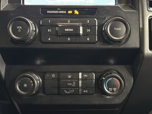 Used 2020 Ford F150 XLT w/ Trailer Tow Package image 24