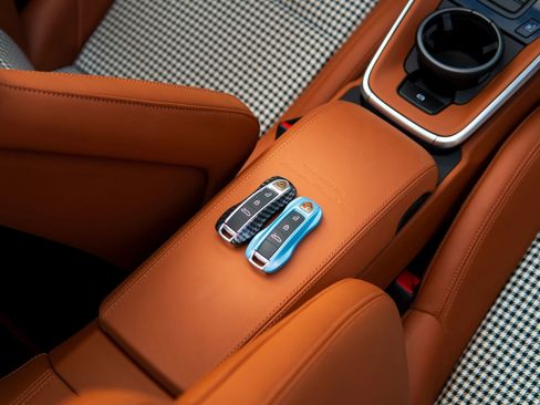 Used 2024 Porsche 911 Targa 4S image 5