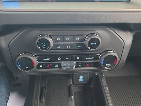 New 2025 Ford Bronco Outer Banks image 20