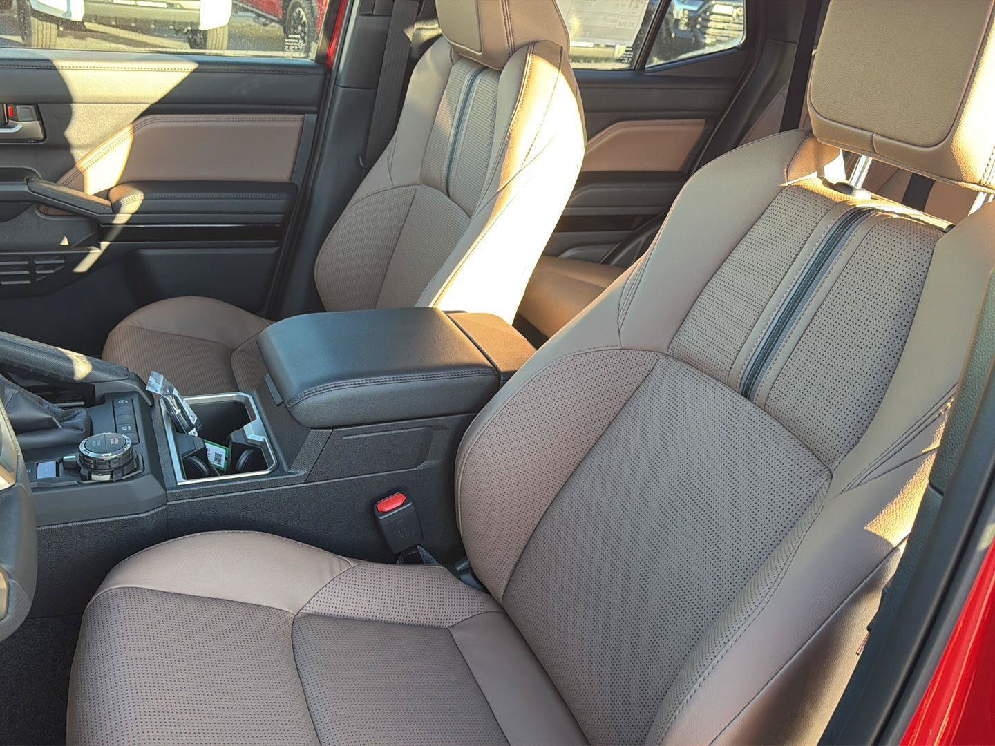 New 2026 Toyota 4Runner Limited AWD/4WD image 29