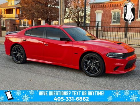 Used 2023 Dodge Charger R/T w/ Blacktop Package image 1