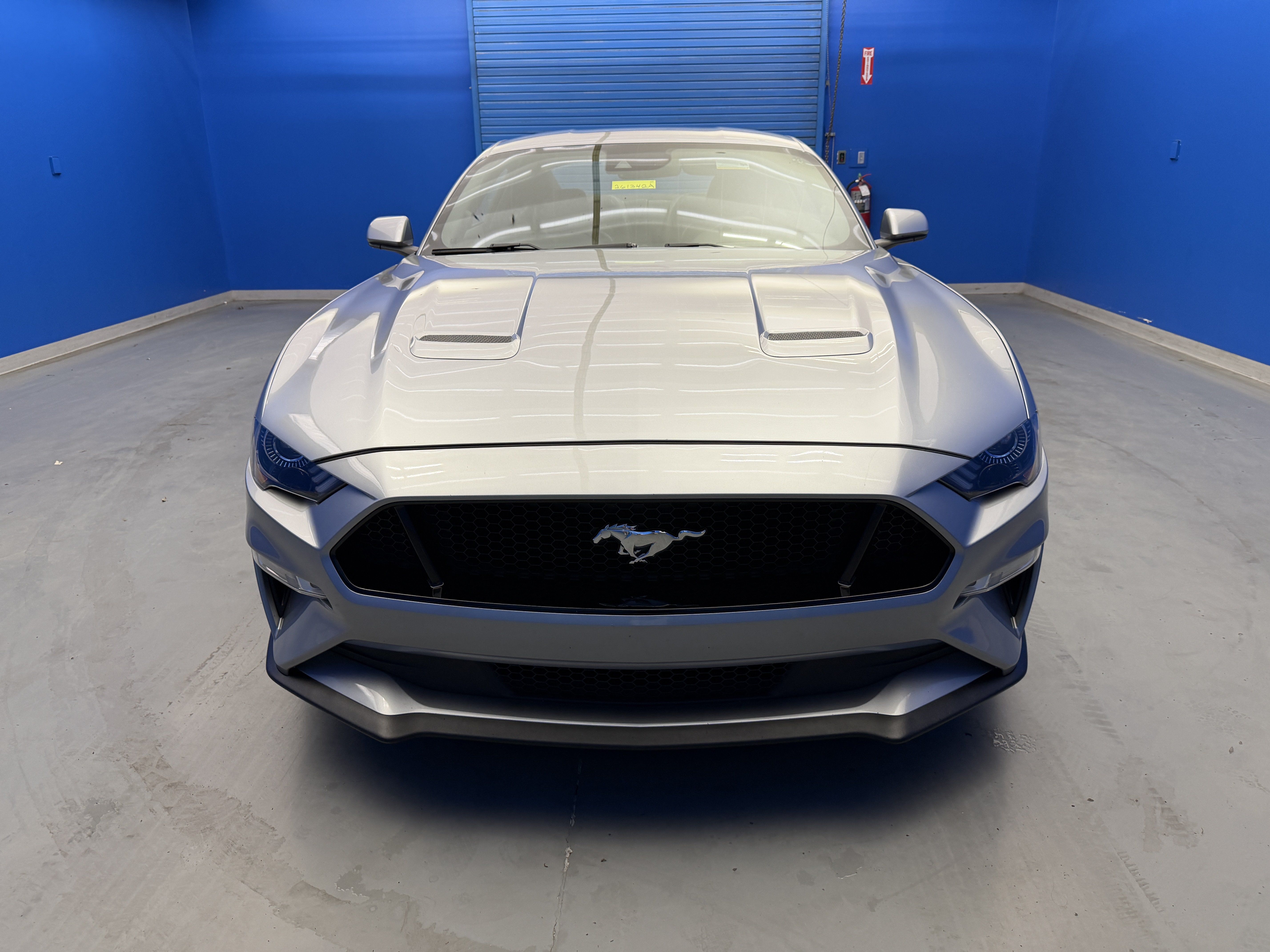 Used 2021 Ford Mustang GT Premium RWD image 3