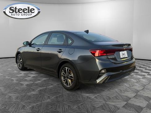 Used 2024 Kia Forte LXS image 3