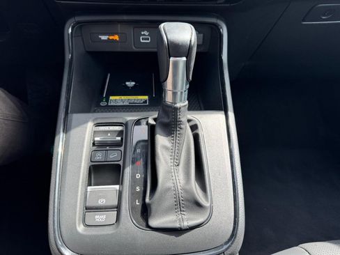 Certified 2023 Honda CR-V EX-L image 28