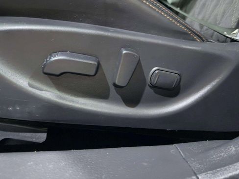 Used 2019 Nissan Maxima SR w/ Premium Package image 25