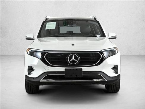 Used 2023 Mercedes-Benz EQB 300 EQB 300 w/ Pinnacle Package image 2
