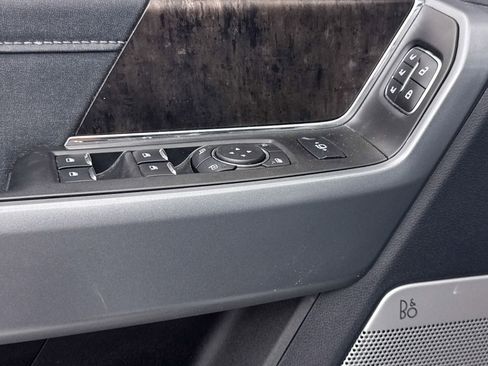 Used 2024 Ford F250 Lariat image 25