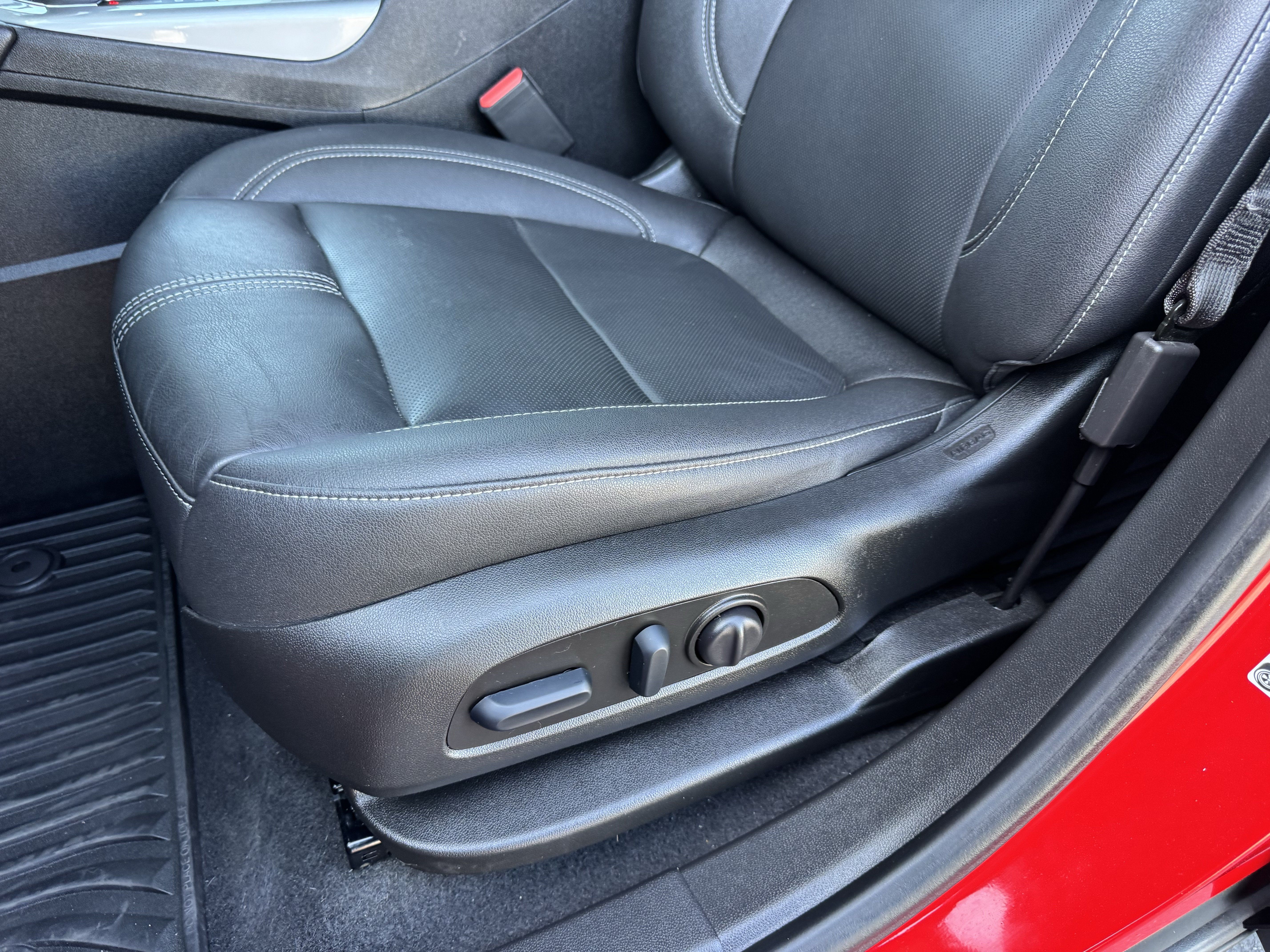 Certified 2023 Chevrolet Blazer LT w/ LPO, Cargo Package FWD image 14