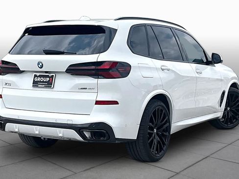 Used 2026 BMW X5 sDrive40i w/ M Sport Package RWD image 12