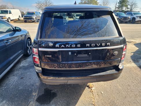 Used 2018 Land Rover Range Rover HSE image 7