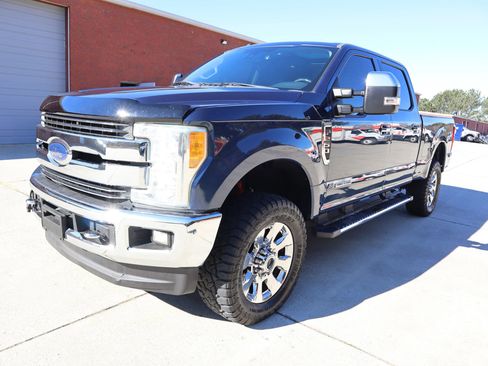 Used 2017 Ford F250 Lariat w/ Lariat Ultimate Package image 1