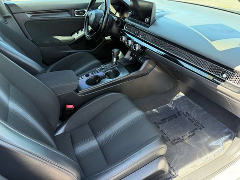 Used 2024 Honda Civic Sport image 28