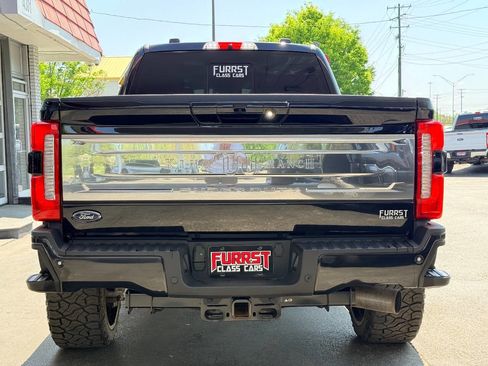 Used 2025 Ford F250 King Ranch w/ Chrome Package image 4