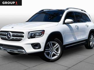 Used 2023 Mercedes-Benz GLB 250 video 1