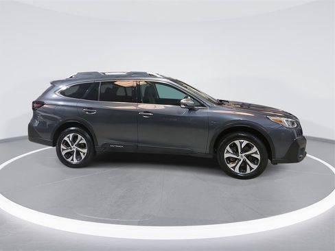 Used 2020 Subaru Outback Touring image 4
