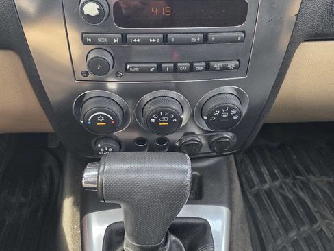 Used 2009 HUMMER H3 AWD/4WD image 11