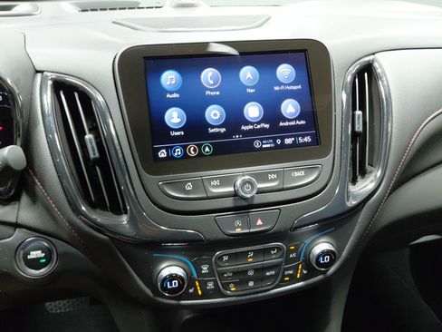 Certified 2022 Chevrolet Equinox RS w/ RS Leather Package AWD/4WD image 31
