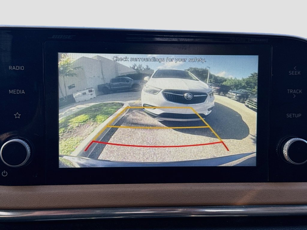 Used 2020 Hyundai Sonata SEL w/ Premium Package FWD image 14