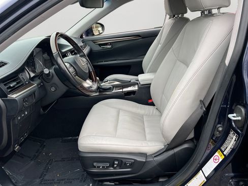 Used 2018 Lexus ES 300h 300h image 14