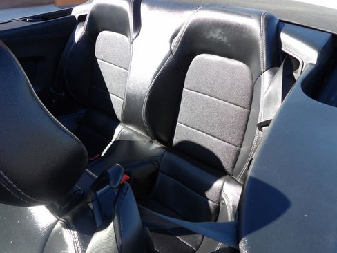 Used 2020 Ford Mustang Premium image 28